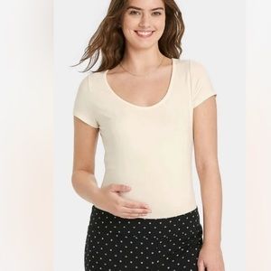 Women's Cream Maternity Short Sleeve Top